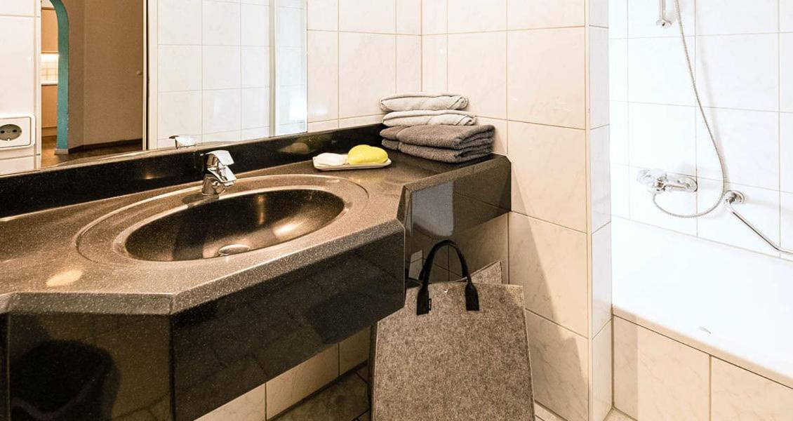 Feriengut Hasenau Aparthotel Заалбах-Хинтерглем Екстериор снимка