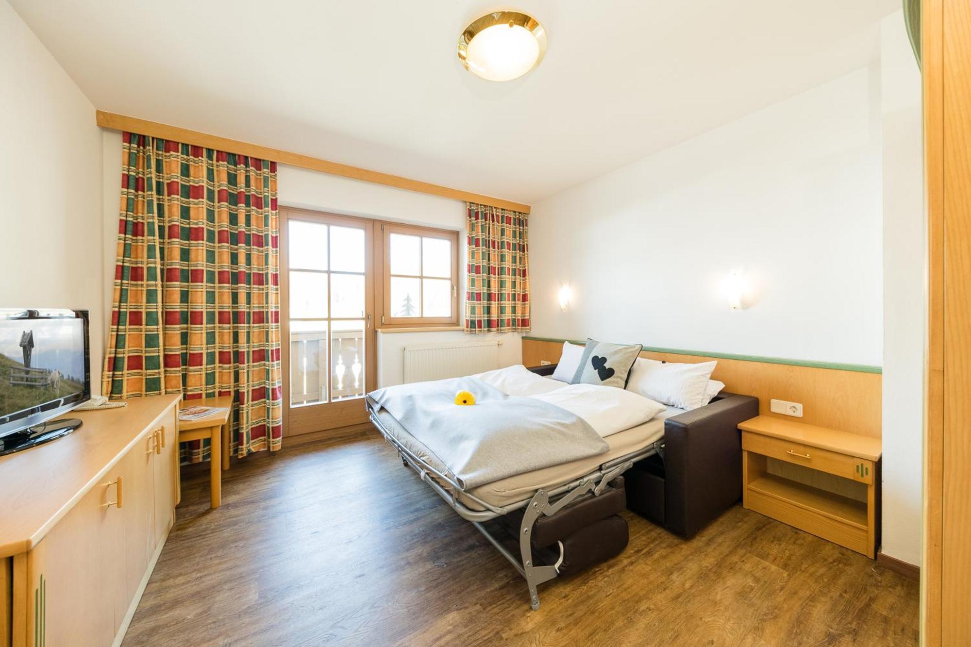 Feriengut Hasenau Aparthotel Заалбах-Хинтерглем Екстериор снимка